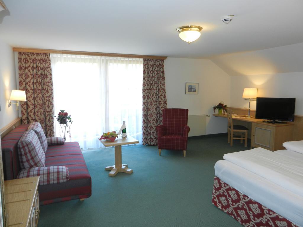 Hotel Am Kofel - Gesundheitszentrum Oberammergau Kültér fotó